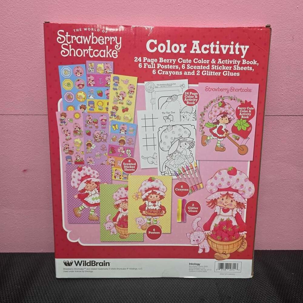 Strawberry Shortcake Color Activity Set - Picture 3 of 3